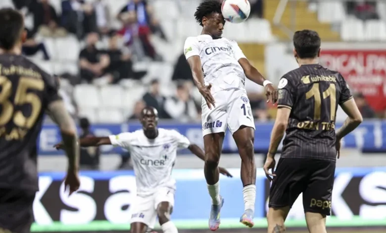 Trabzonspor-Kasımpaşa maçında ilk 11'ler açıklandı: Lovik sahada