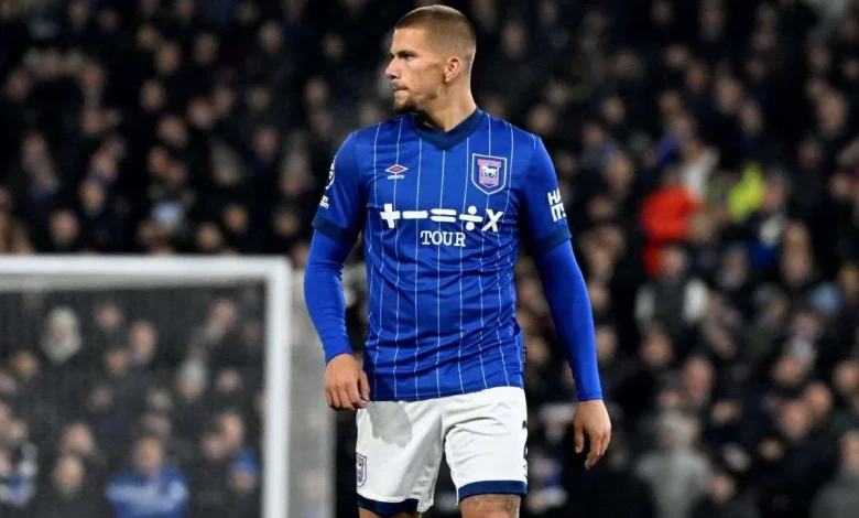 Transfer Talk: Addicks in talks to sign Clarke on loan