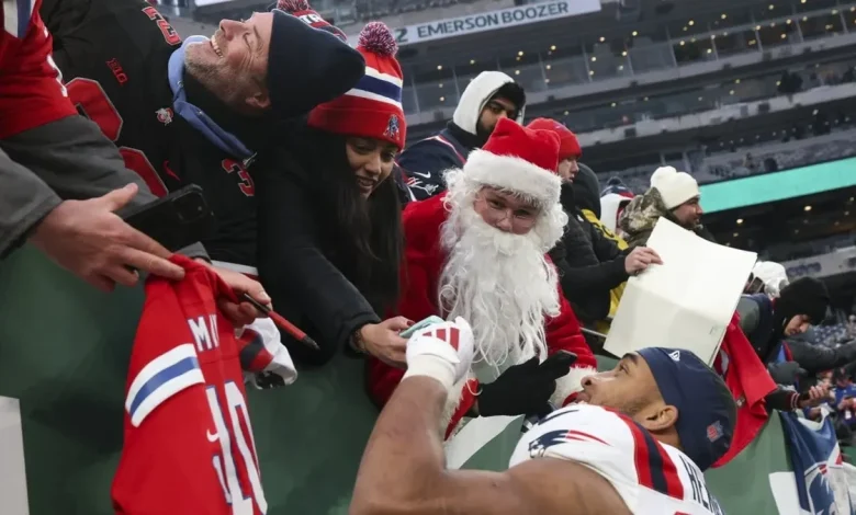 TreVeyon Henderson injury update and status vs. the Broncos in the Championship Playoff Round | Jan. 25, 2025