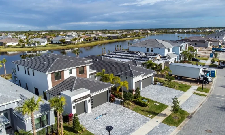 Trump Tells Fannie, Freddie to Buy $200 Billion of Mortgage Debt