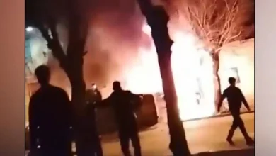 Trump says if Iran "kills peaceful protesters," the U.S. will "come to their rescue"