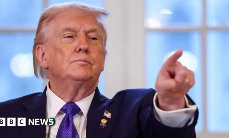 Trump seeks $100bn for Venezuela oil, but Exxon boss says country 'uninvestable'