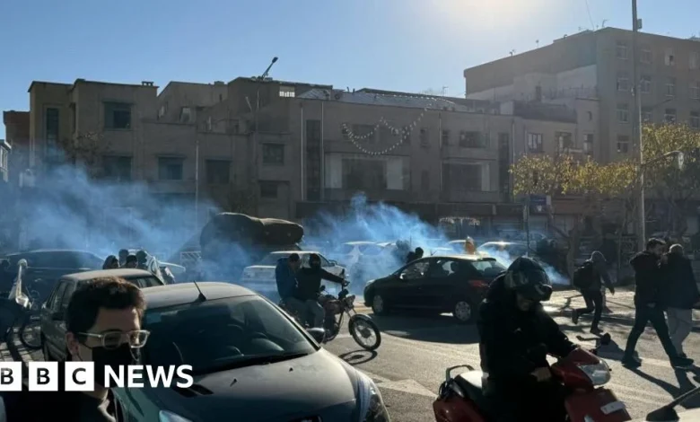 Trump threat to intervene over protests 'reckless', says Iran foreign minister