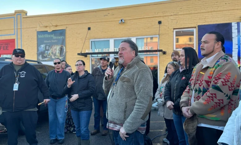 Twin Cities Native American community members share resources, support amid ICE operations - MPR News