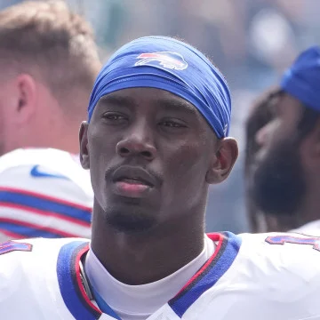 Tyrell Shavers Sustains torn ACL in wild-card win