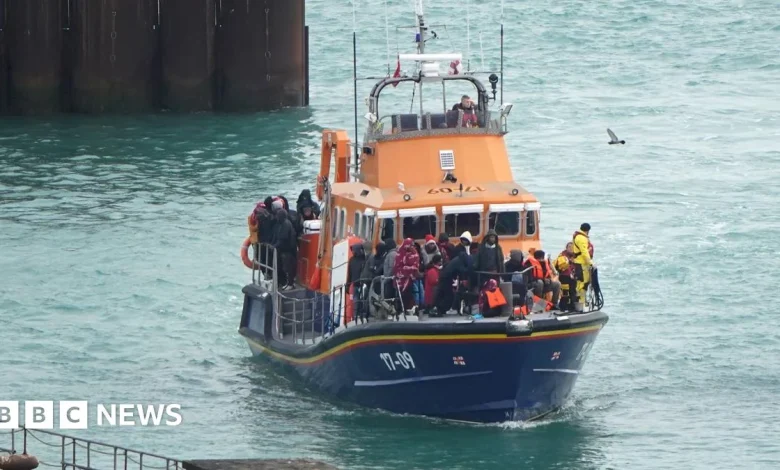 UK powers to seize phones from migrants without arrest come into force