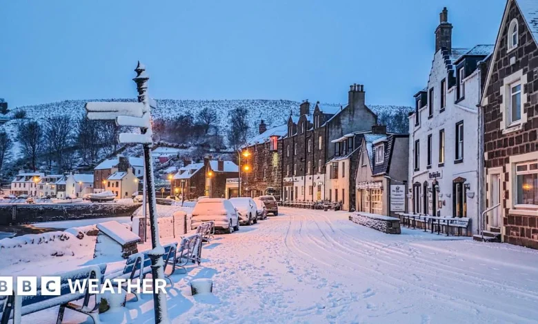 UK wakes up to snow on Friday: Your photos