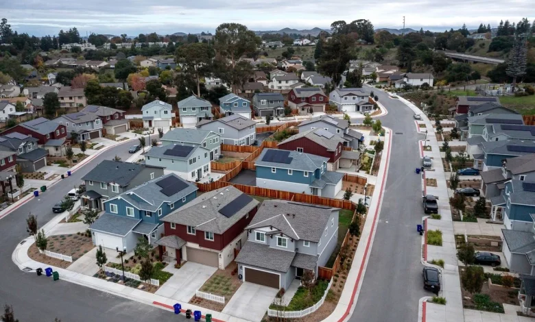 US Mortgage Rates Slide to One of Lowest Levels Since 2022