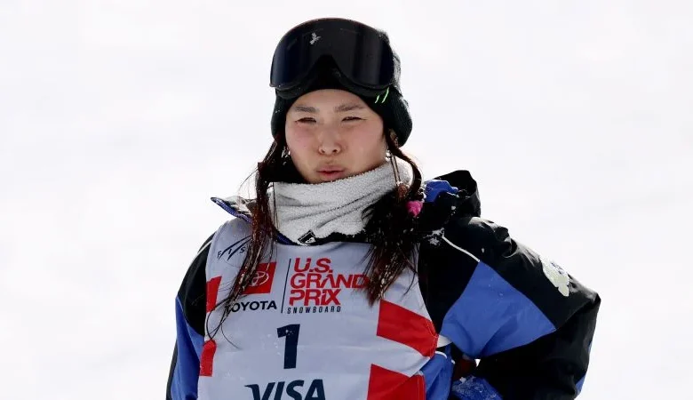 US snowboarding star Chloe Kim dislocates shoulder in training ahead of 2026 Winter Olympics