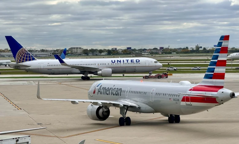 United to block American from adding gates at Chicago O'Hare