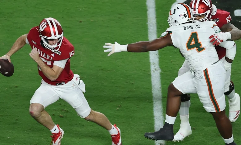 Updated two-round mock draft predictions as CFB ends