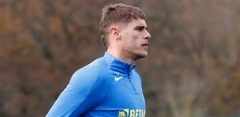 Van de Ven unavailable for Dortmund clash