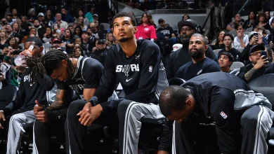 Victor Wembanyama ruled out Saturday with knee soreness