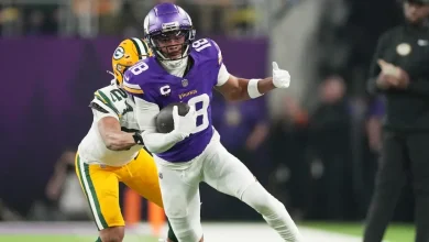 Vikings-Packers Finale: Flores Future & Jefferson 1K Chase
