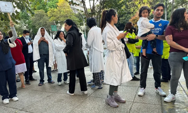 Violent séisme à Mexico | Un mort, mais pas de « dégâts graves »