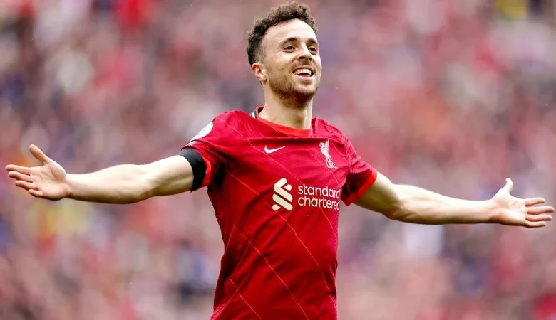 Vitinha tells CNN Sports why memory of Diogo Jota fuels Portugal’s World Cup dream