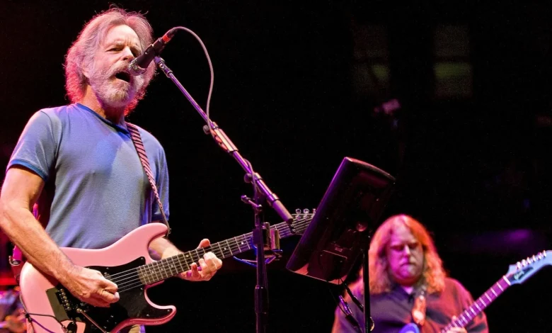 Warren Haynes Pays Tribute to Bob Weir: 'The Missing Link'