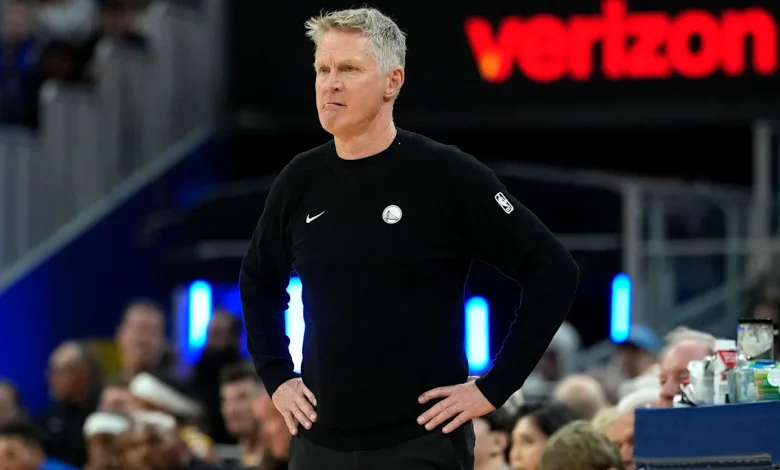 Warriors coach Steve Kerr ejected from loss to Clippers after erupting on officials with Snoop Dogg on the call
