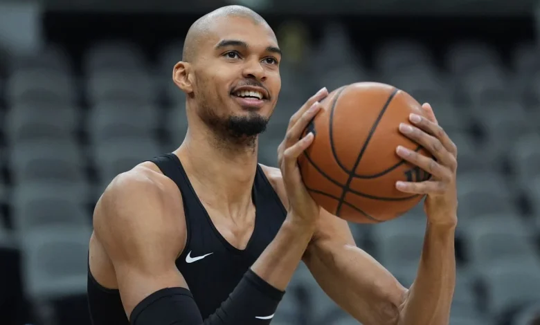 Wembanyama limps off court with leg injury against Bucks