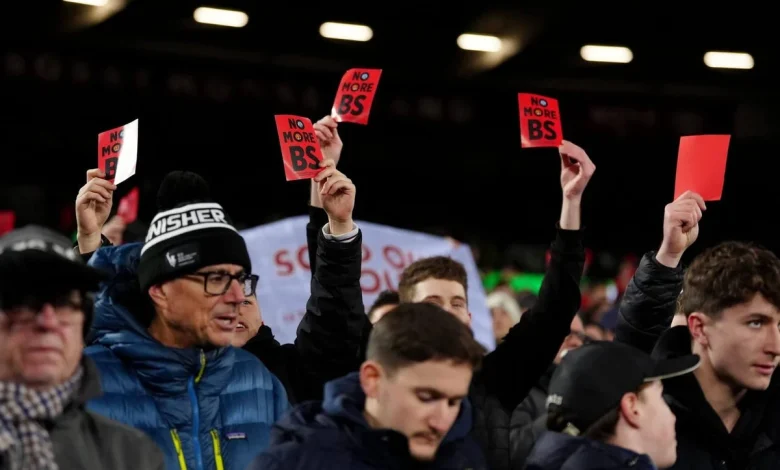 West Ham fans have lost patience with their board – their manager could be next