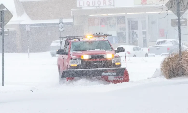 What are the snow totals in Binghamton, Southern Tier? Use this map