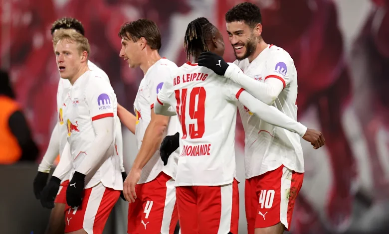 😳 What’s going on with Bayern?! Leipzig are bossing the top clash right now