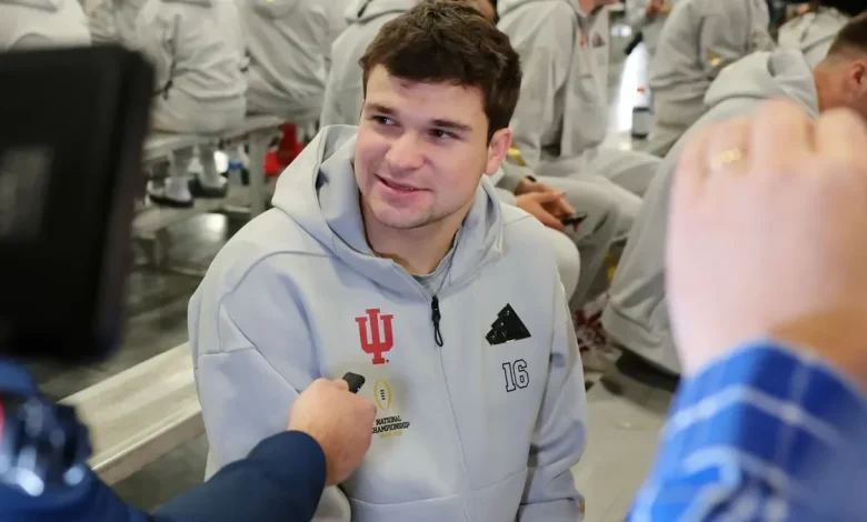 While Fernando Mendoza shines, brother Alberto stuck in NIL shuffle at Indiana