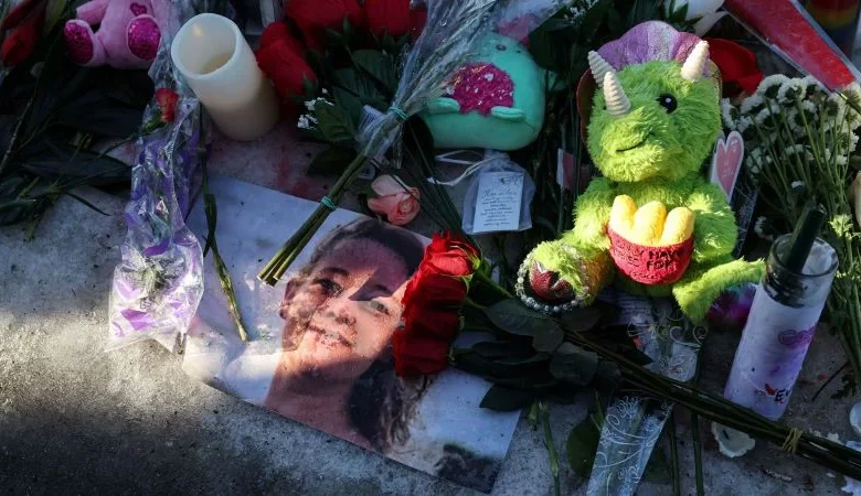 Whistles, then gunfire: How the deadly ICE shooting unfolded in Minneapolis