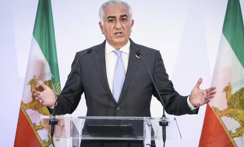 Who is Reza Pahlavi, the exiled Crown Prince encouraging demonstrations in Iran? : NPR