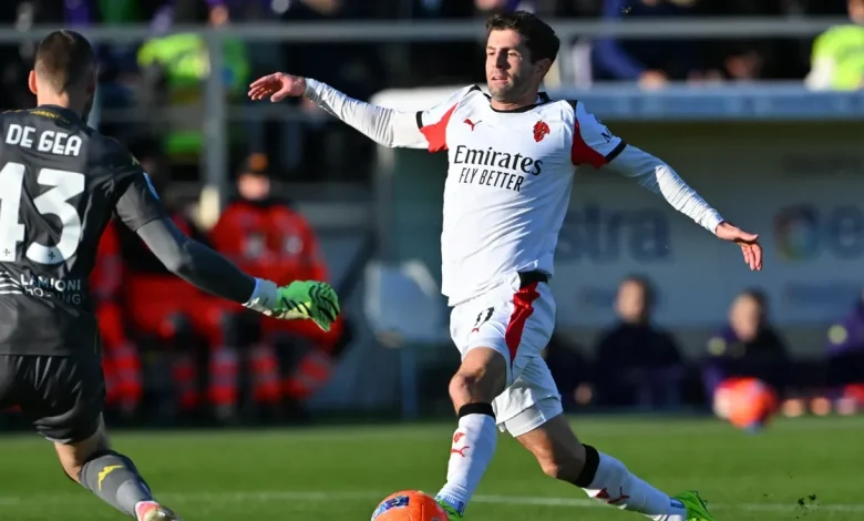 Why is Christian Pulisic not starting for AC Milan at Como?