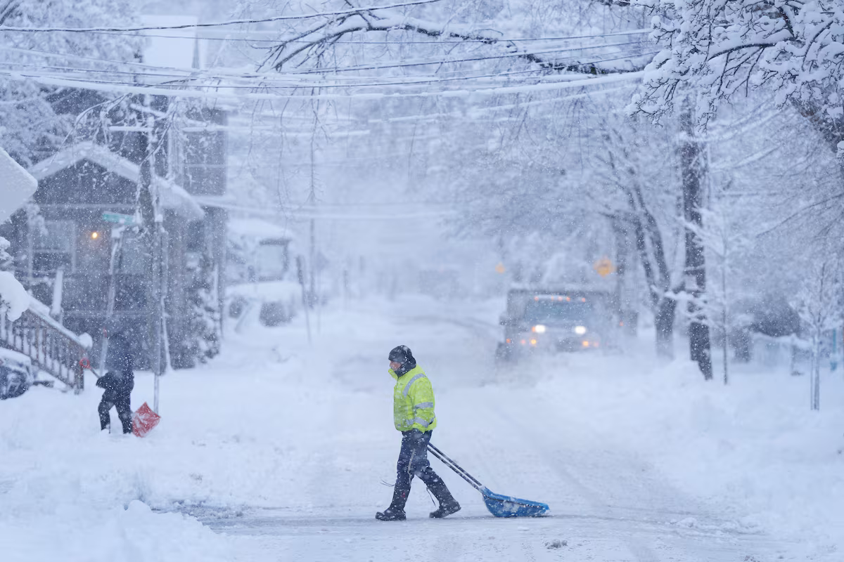 Winter storm shuts schools across the Maritimes and causes power outages in Nova Scotia