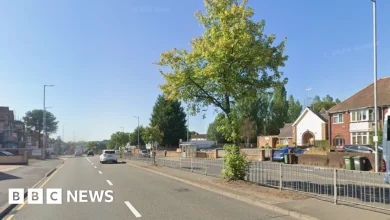 Wolverhampton's Stafford Road closed after 'serious crash'