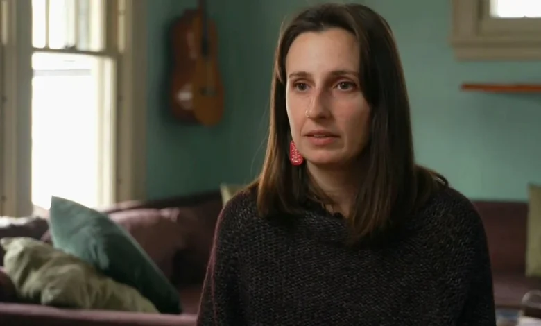 Woman describes "desperate crying" at facility after she was detained while following ICE agents in Minnesota