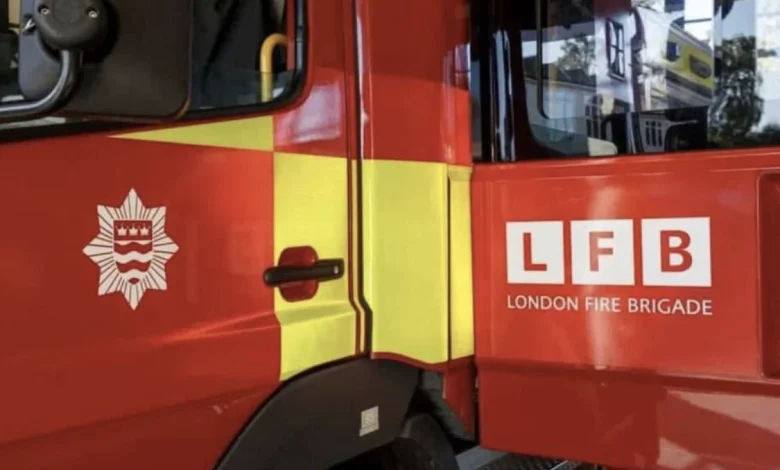 Woman rescued from Peckham house fire