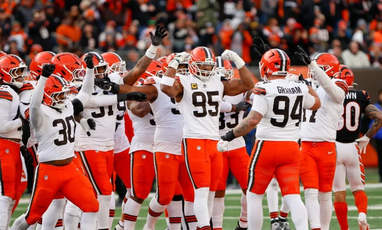 Zac Taylor unhappy game stopped to honor Myles Garrett