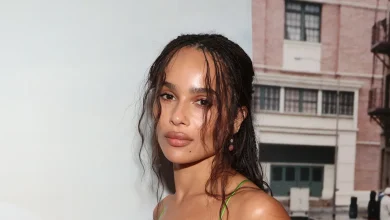Zoë Kravitz Gives the Neon Trend a Glow-up