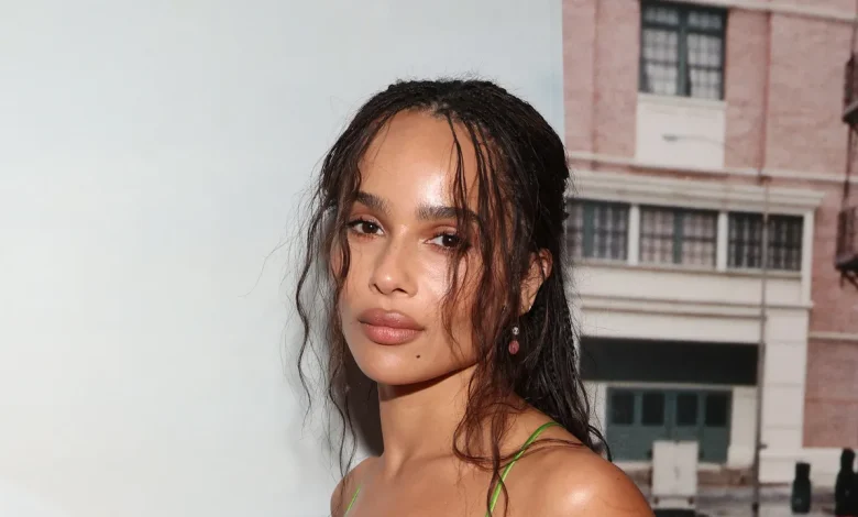 Zoë Kravitz Gives the Neon Trend a Glow-up