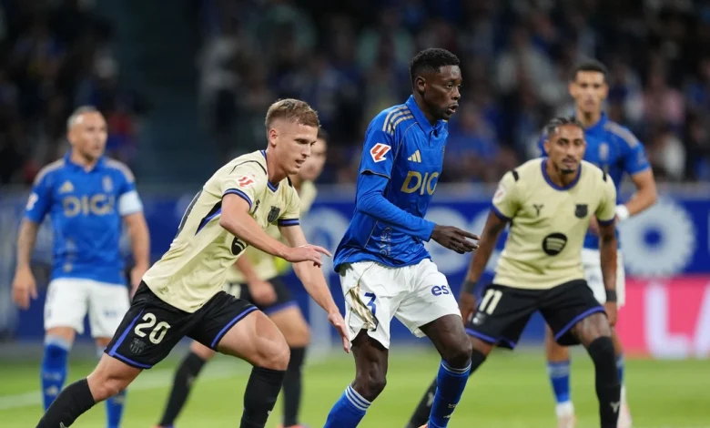 توقعات مباراة برشلونة وريال أوفيدو، الساعة 22:15، 25 يناير: استعادة الصدارة