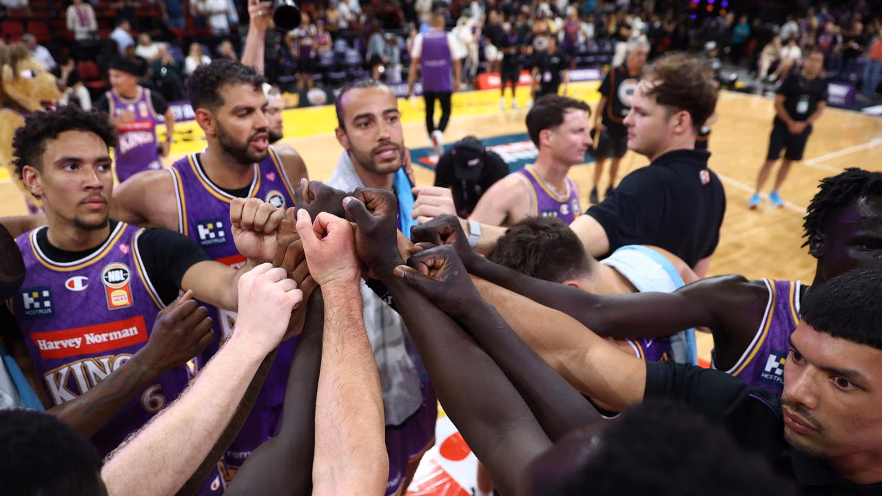 ‘Easily best in the league’: Kings’ streak hits six as rival coach issues stern NBL warning