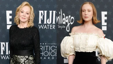 ‘Hacks’ Co-Stars Jean Smart & Hannah Einbinder Arrive for Critics Choice Awards 2026