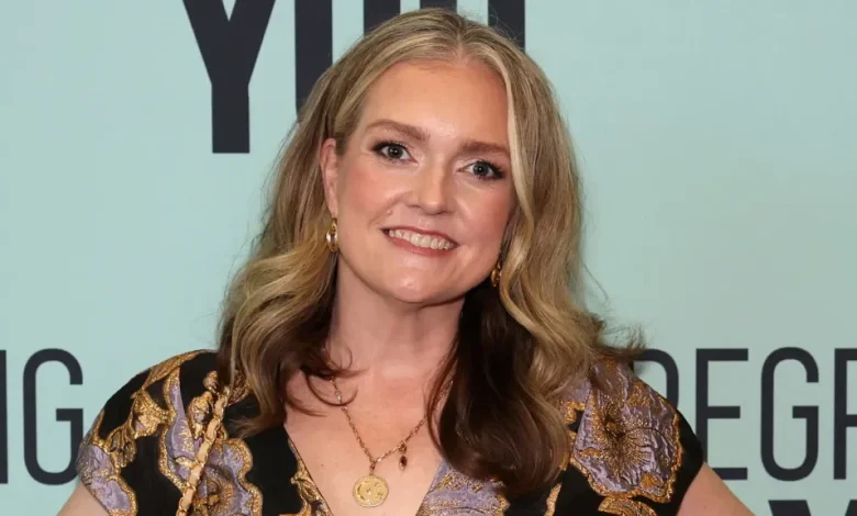 ‘It Ends With Us’ & ‘Regretting You’ Author Colleen Hoover Reveals Cancer Diagnosis