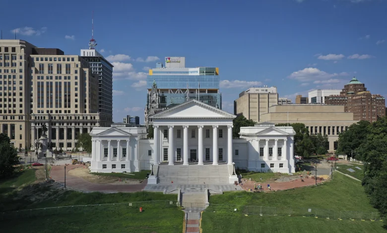 ‘The product of court-shopping’: Virginia Democrats appeal judge’s order halting redistricting effort