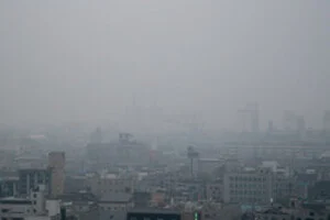 전북도, 초미세먼지 비상저감조치… 배출가스 5등급 차량 운행 제한