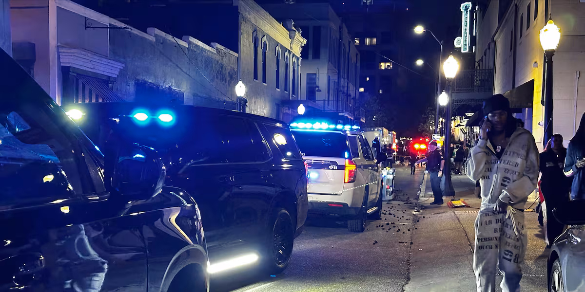 1 killed, multiple injured in downtown Mobile shooting