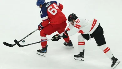 Canadiens' Nick Suzuki Gets Big Praise From Patrice Bergeron