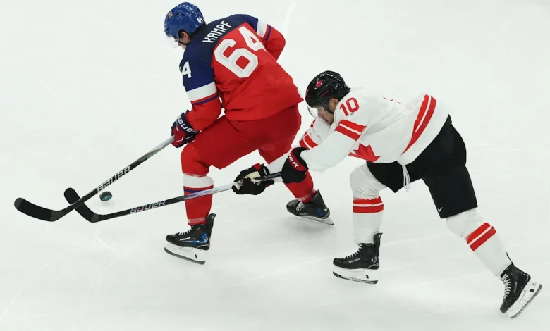 Canadiens' Nick Suzuki Gets Big Praise From Patrice Bergeron