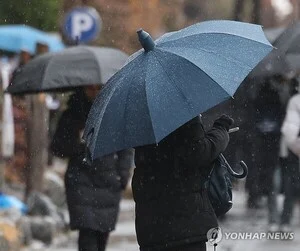 24일 전국에 눈·비 예보... 산불 해소 될까