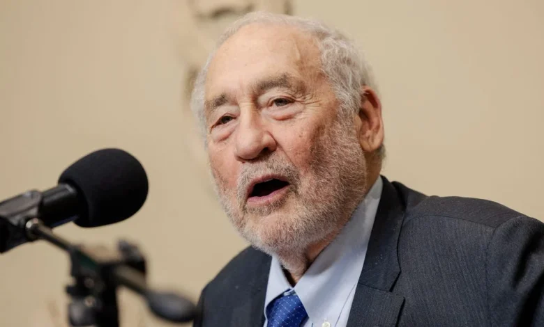3 Signs US Economy Will 'Get Worse,' According to Joseph Stiglitz