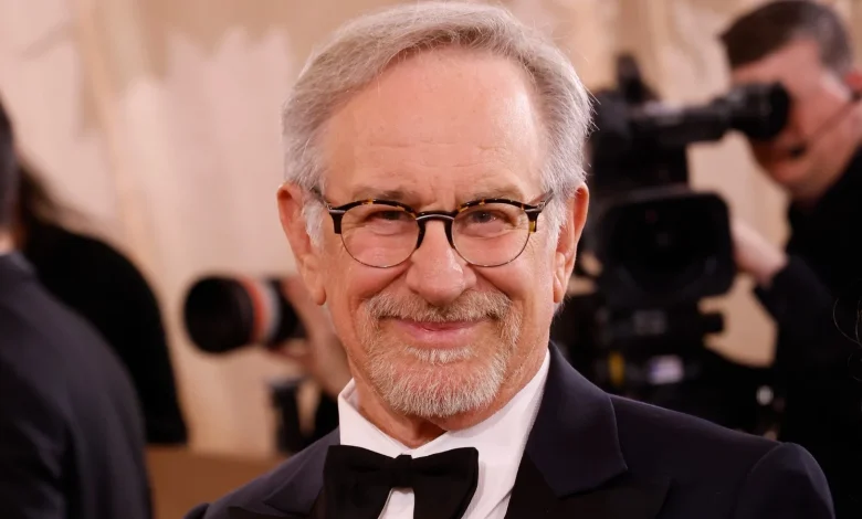 6 Cars You'll Always Associate With Steven Spielberg Films