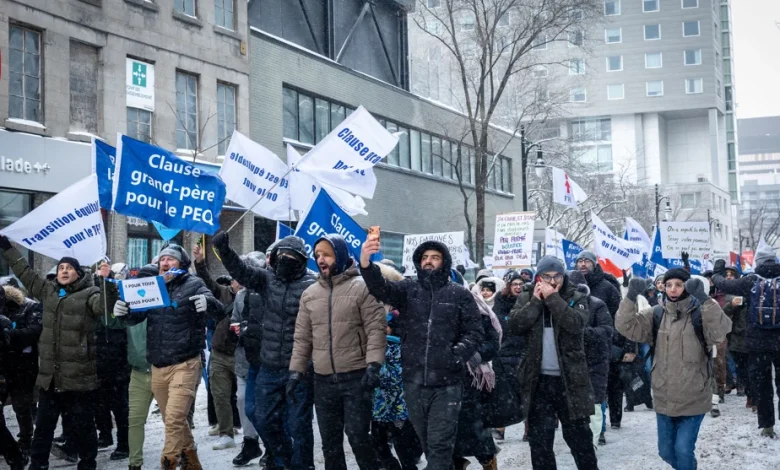 Abolition du PEQ | Des immigrants et des élus dénoncent une « trahison » de la part du gouvernement